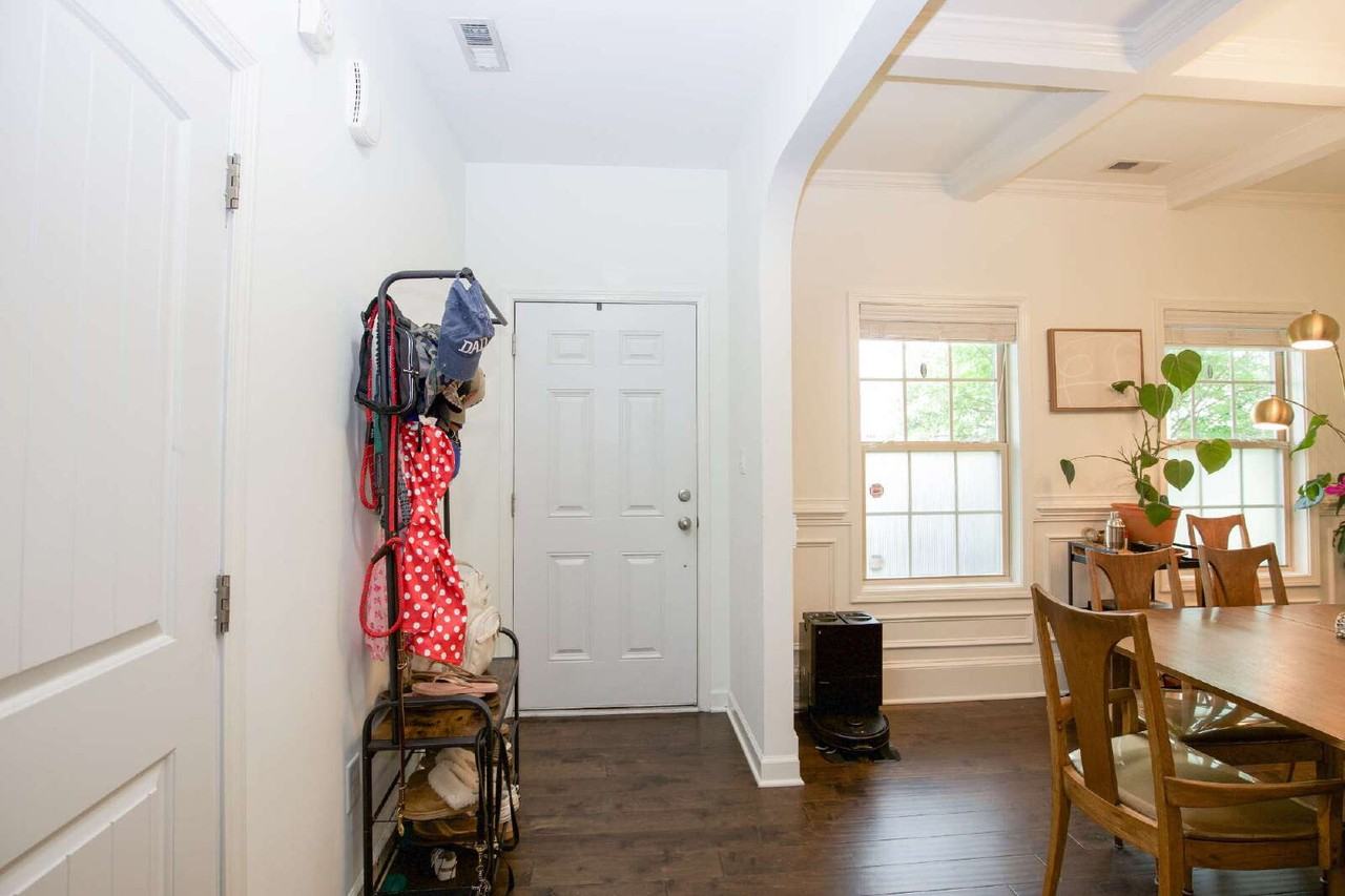 5415 Nessee St - Photo 6 of 50