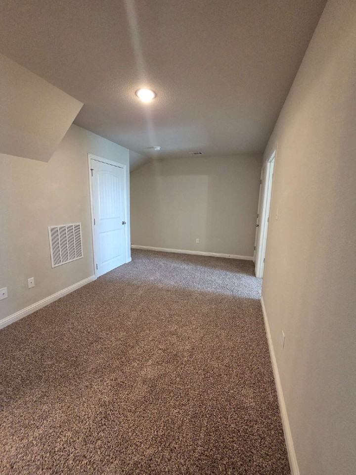 3002 Weave Ct - Photo 7 of 11