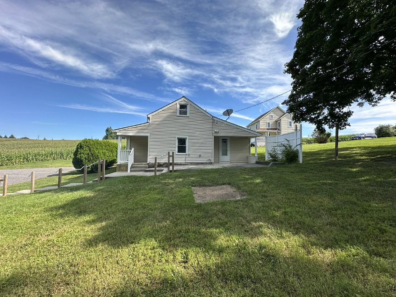 3406 Water St - Photo 2 of 21