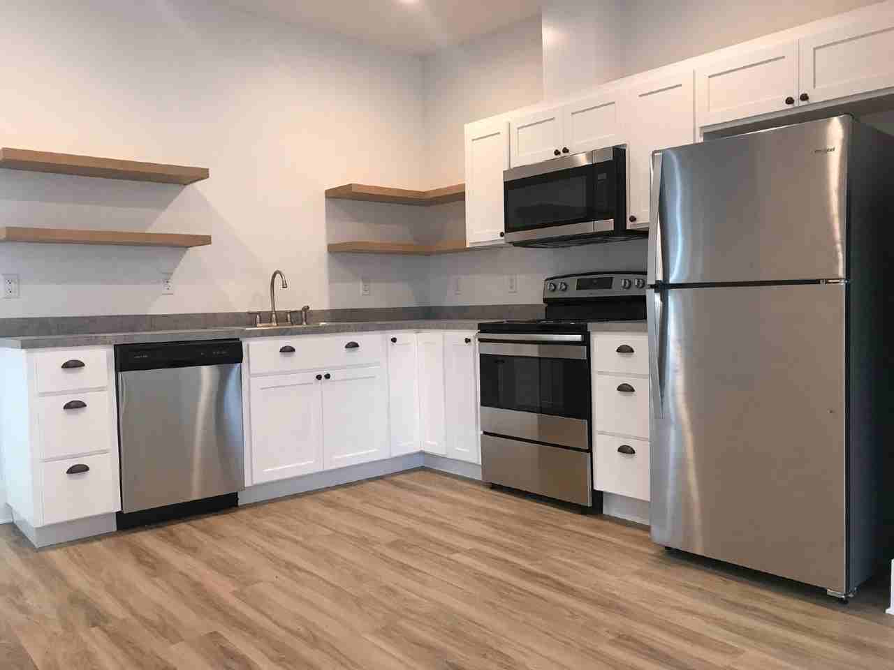 1391 E 21st Ave - Photo 4 of 14