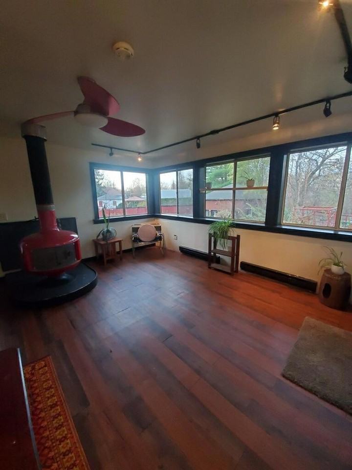 763 High St #5 - Photo 2 of 9