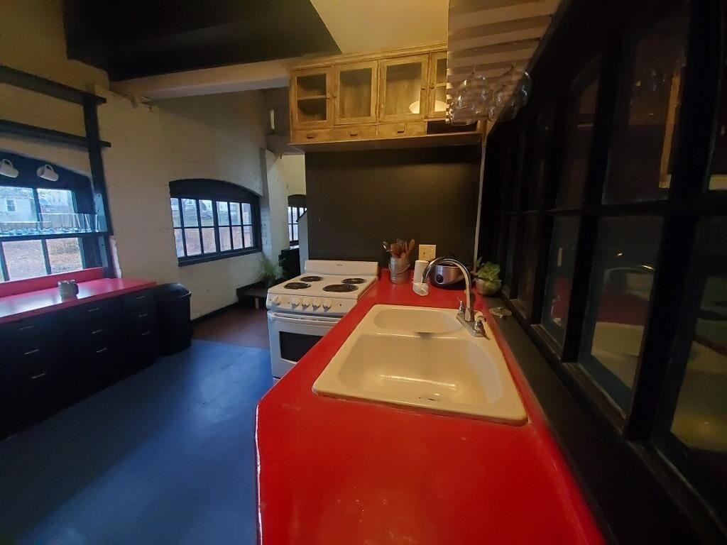 763 High St #5 - Photo 7 of 9