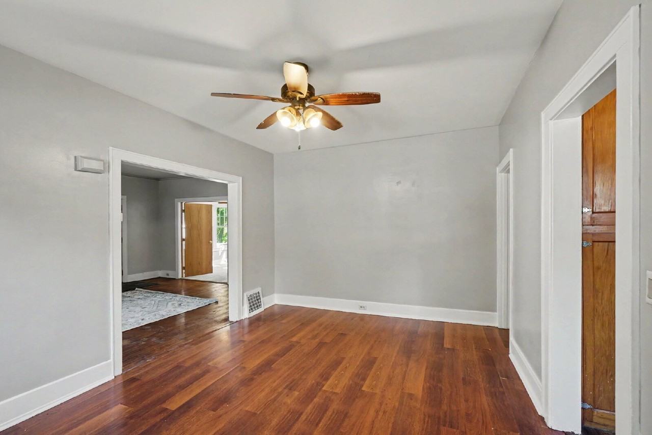 207 Marquette St - Photo 7 of 15