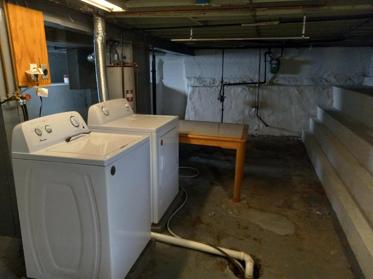 7074 Sutherland Ave - Photo 3 of 15