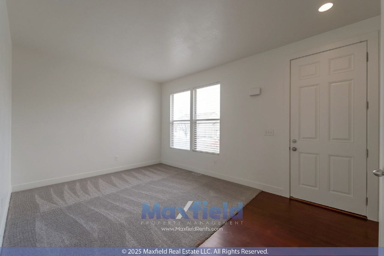 2722 N Double Eagle Dr - Photo 6 of 43