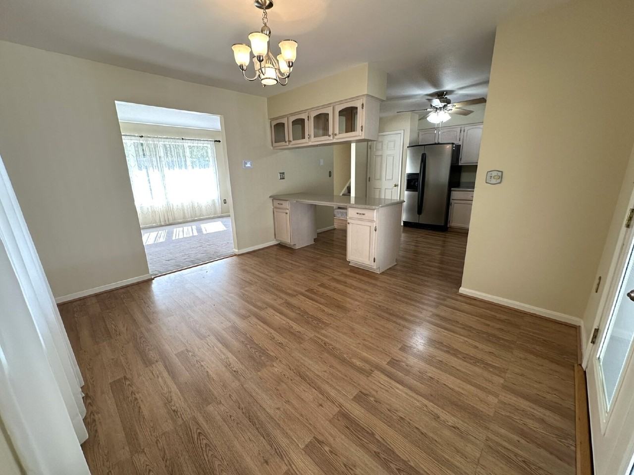 656 Alpine Ln - Photo 6 of 28