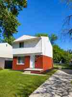 featured image of 1144 Fernwood Ave