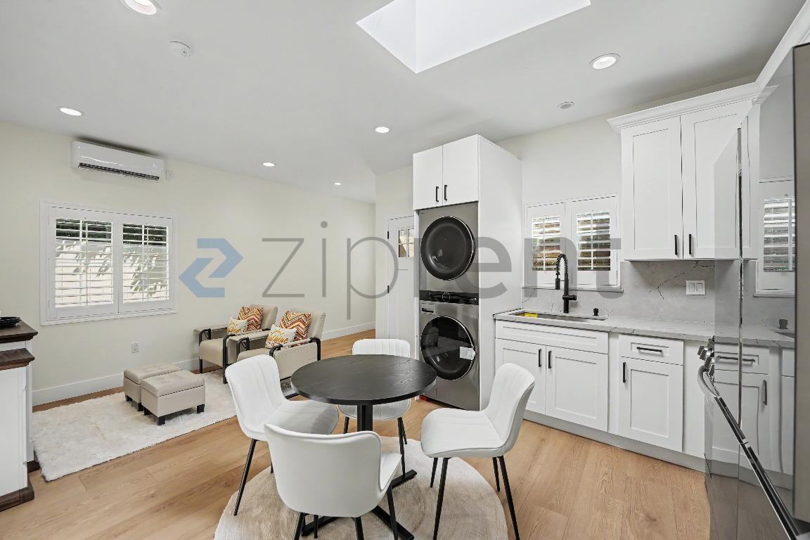 3415 Markwood St #A - Photo 5 of 11
