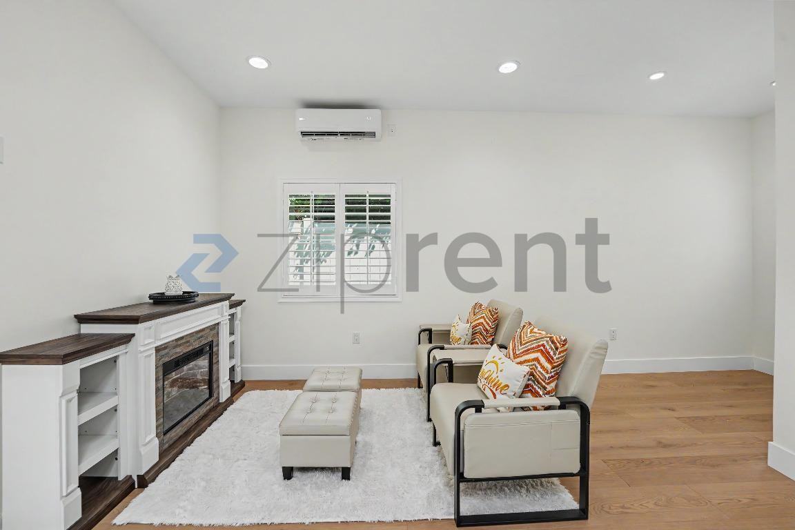 3415 Markwood St #A - Photo 6 of 11