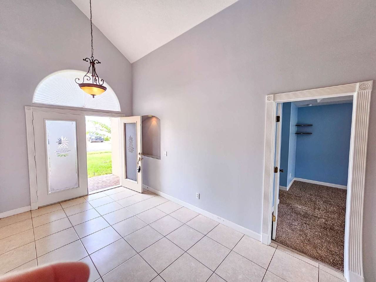 3621 Tipperary Dr - Photo 2 of 45