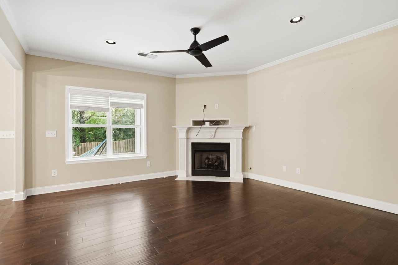281 Asa Way - Photo 4 of 27