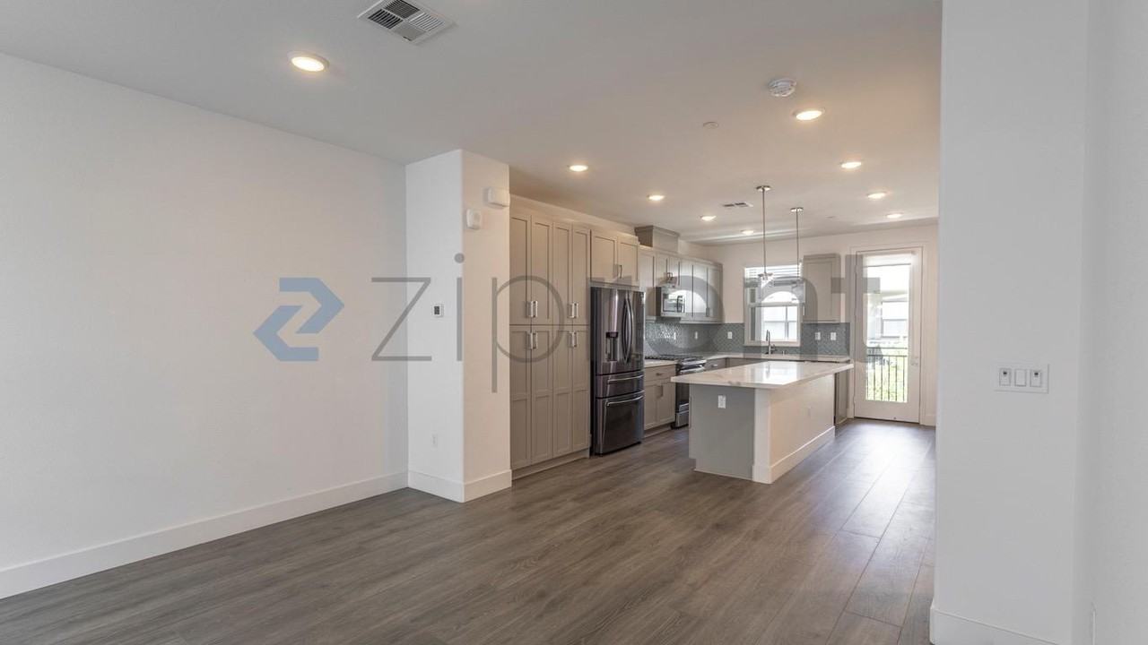 323 Alviso Ter - Photo 7 of 27