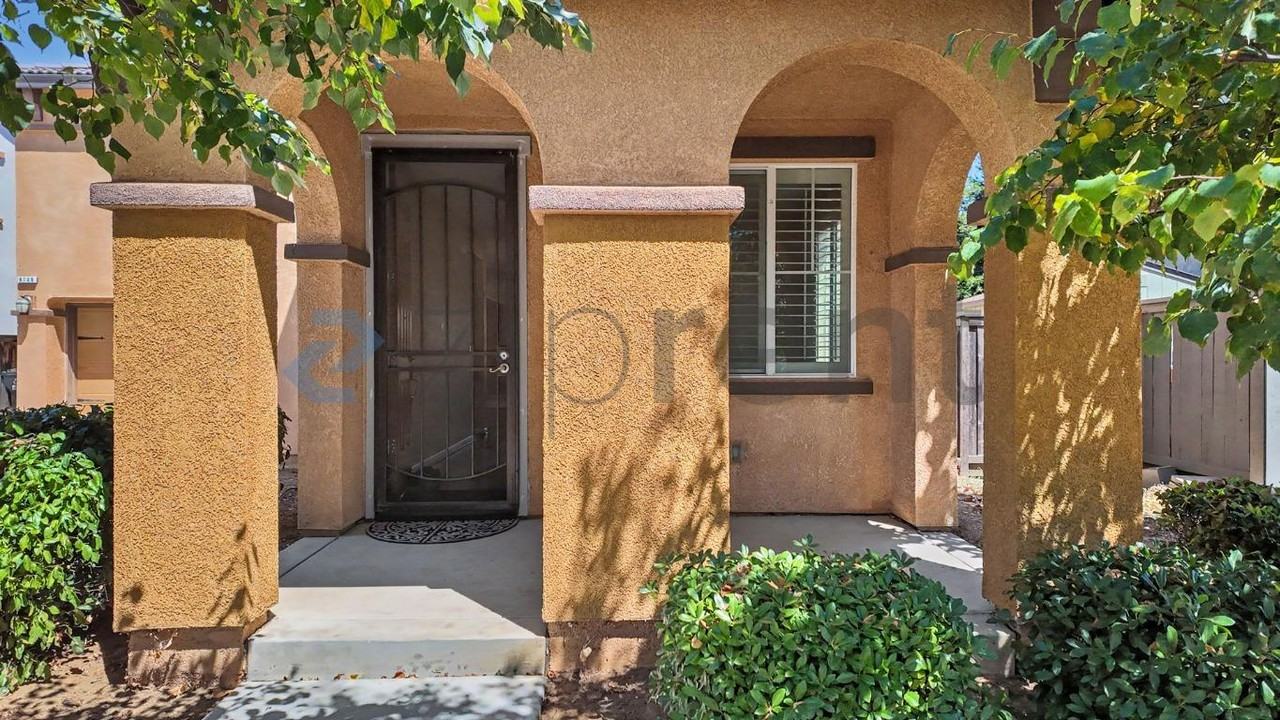 9749 Shanelyn Way - Photo 6 of 50