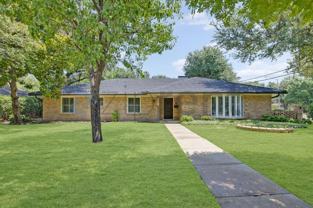 10008 Tim Tam Cir - Photo 1 of 1
