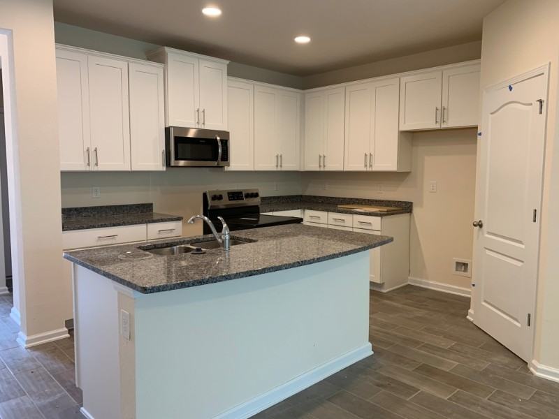 66 Bush Pl - Photo 5 of 16
