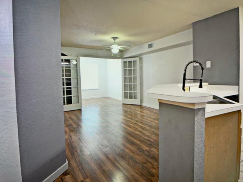 832 Camargo Way - Photo 4 of 9