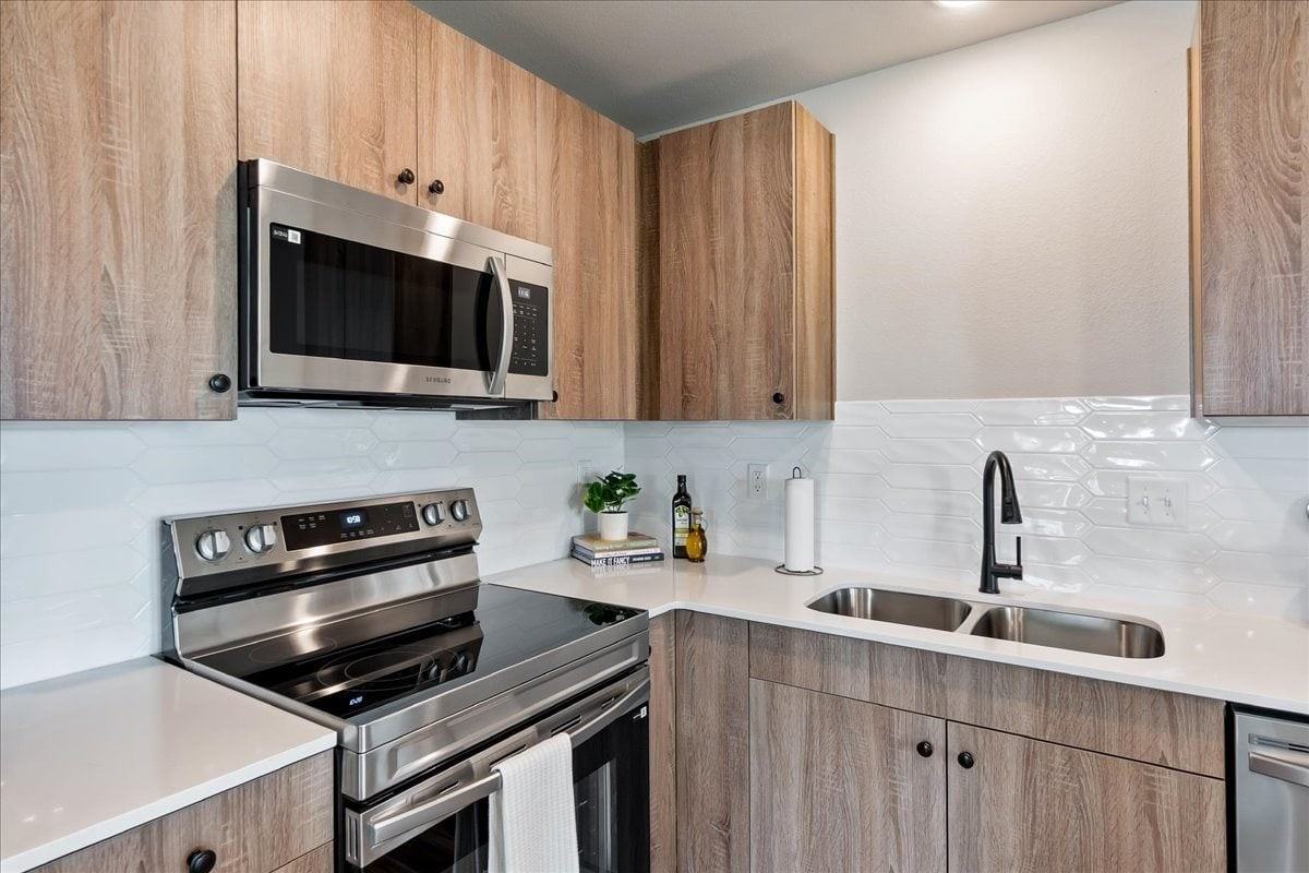 Hidden Hills Townhomes - Photo 3 of 27