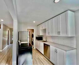 4729 40th Ave Ne - Photo 1 of 1