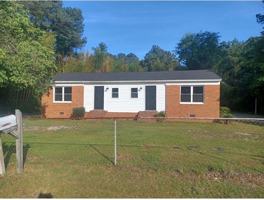 featured image of 1051 Harbor Rd #B