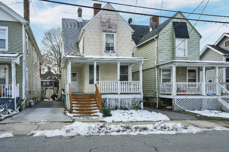 22 Grant St - Photo 2 of 33