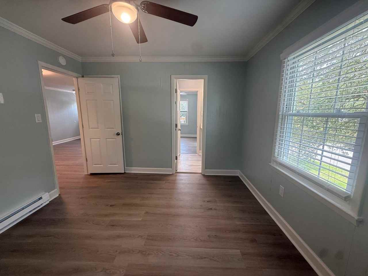 120 N Pinewood Dr #2 - Photo 6 of 17
