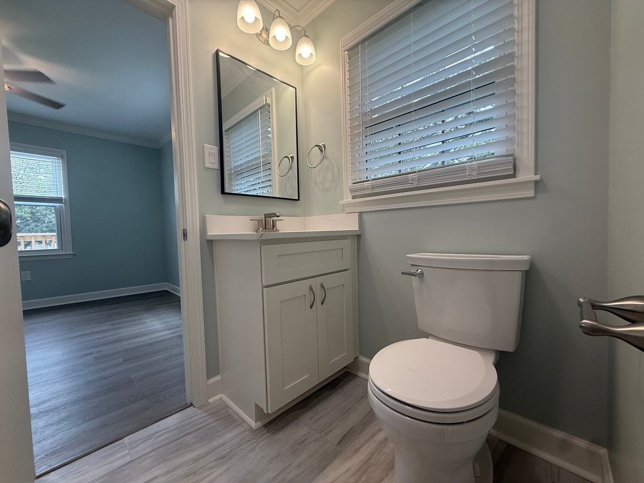 120 N Pinewood Dr #2 - Photo 7 of 17