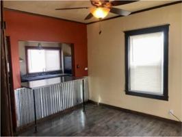 featured image of 939 W Granite St Apt A #A