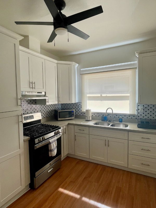 311 E Pasadena St #313 - Photo 4 of 8