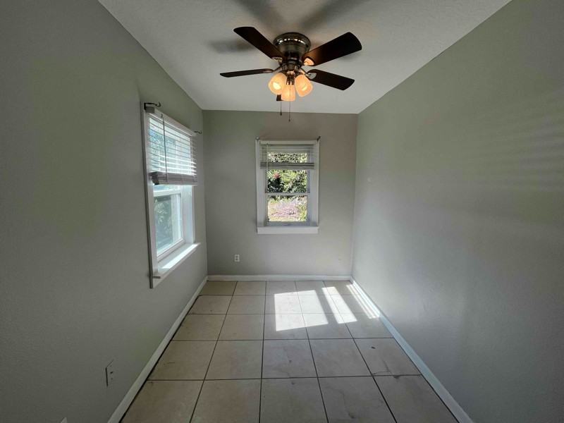 127 1/2 W Palmetto Ave #1-2 - Photo 6 of 6