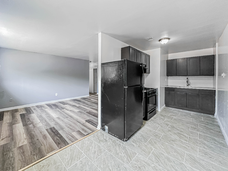 6454 N Broad St #334A - Photo 5 of 20