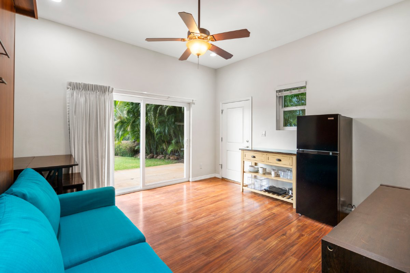 265 Kenolio Rd - Photo 2 of 10