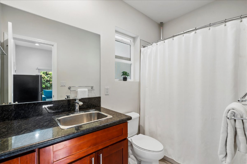 265 Kenolio Rd - Photo 6 of 10