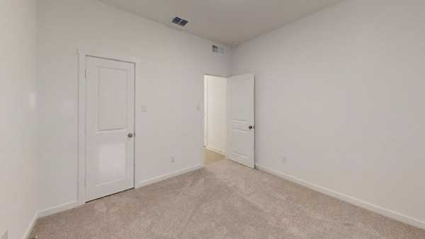 726 Madrono Dr - Photo 6 of 16