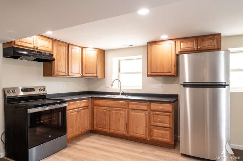 3301 N Kilbourn Ave #G - Photo 7 of 11