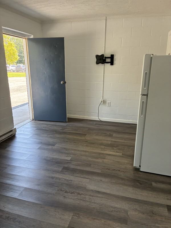 601 N Main St #106 - Photo 4 of 7