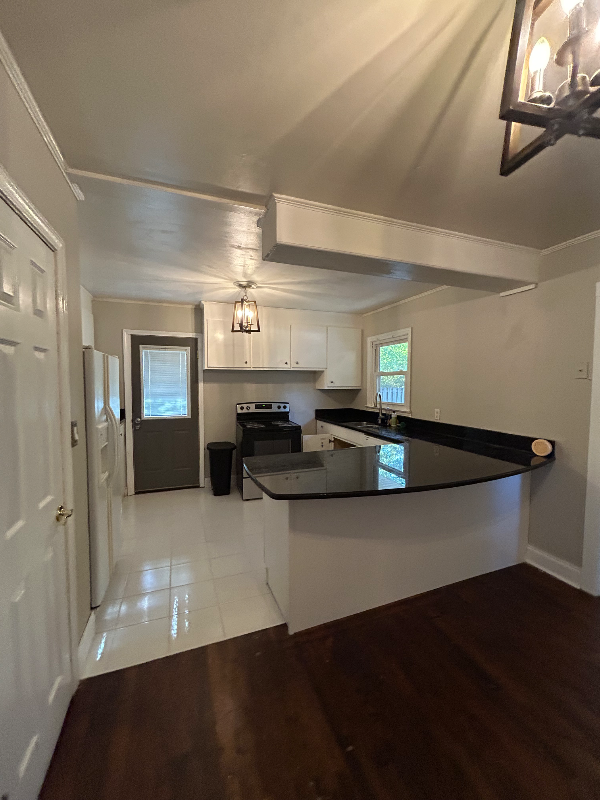 14 Plymouth Ave - Photo 7 of 12