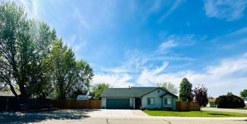 featured image of 1717 W Topanga Dr
