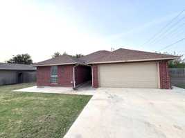 featured image of 601 Nw 114th St