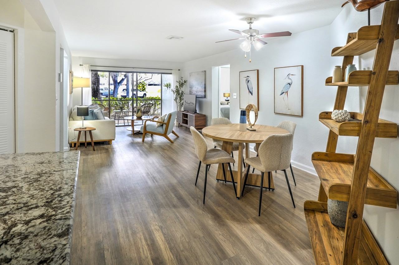 Emerald Palms Apartment Homes - Photo 7 of 41