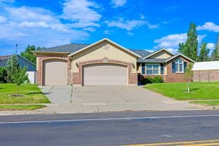 2093 E View Dr - Photo 1 of 1