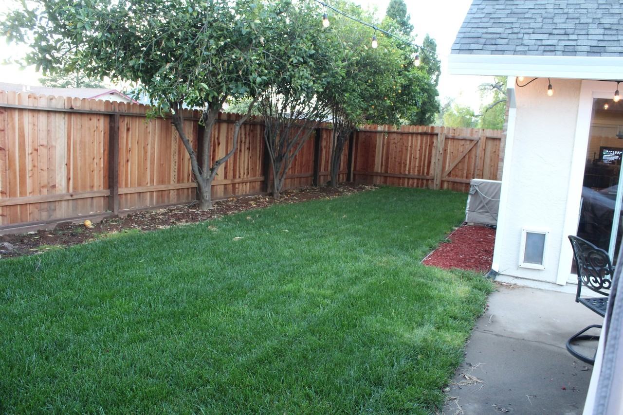 9100 Castlebar Way - Photo 3 of 19