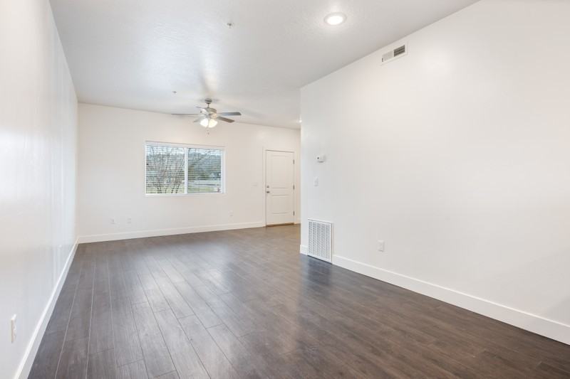 1389 Northfield Rd #1 - Photo 6 of 12