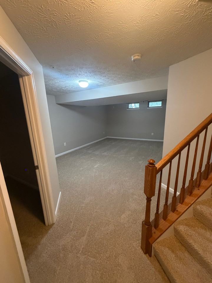 5200 Torrington Cir - Photo 3 of 10