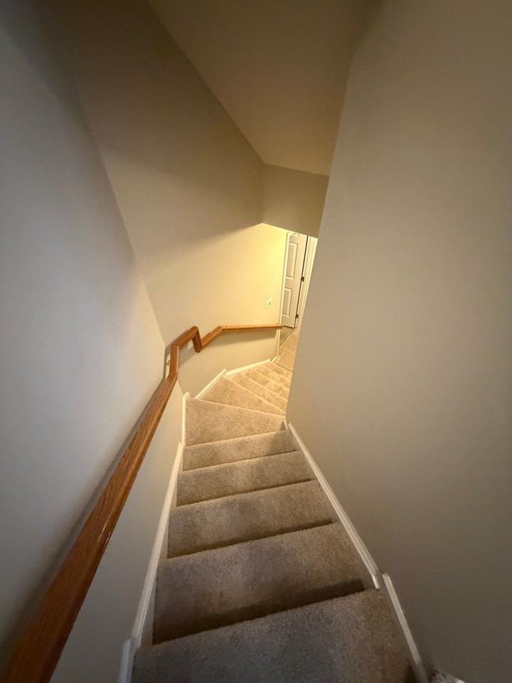5200 Torrington Cir - Photo 4 of 10