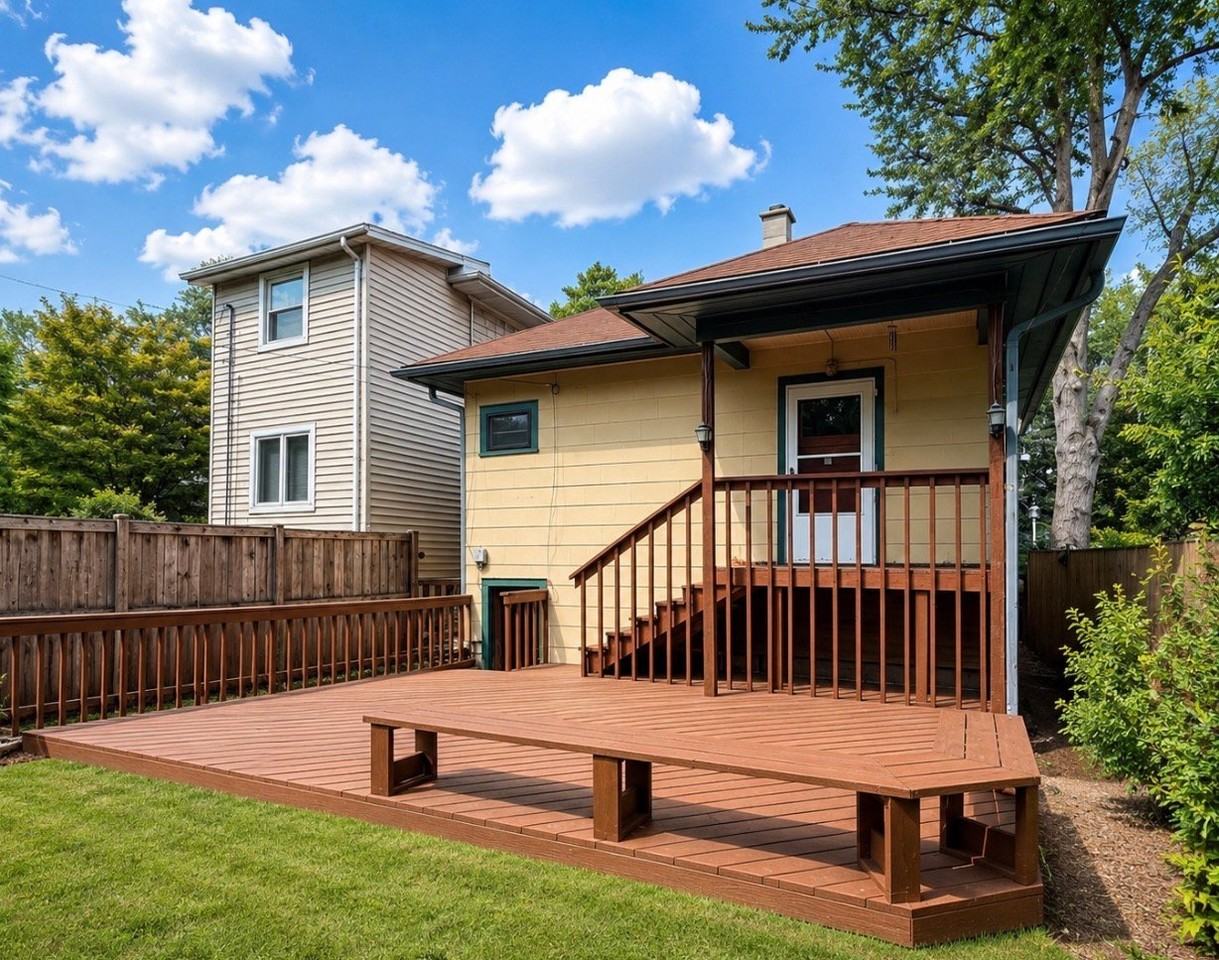 1014 Gunderson Ave - Photo 4 of 9