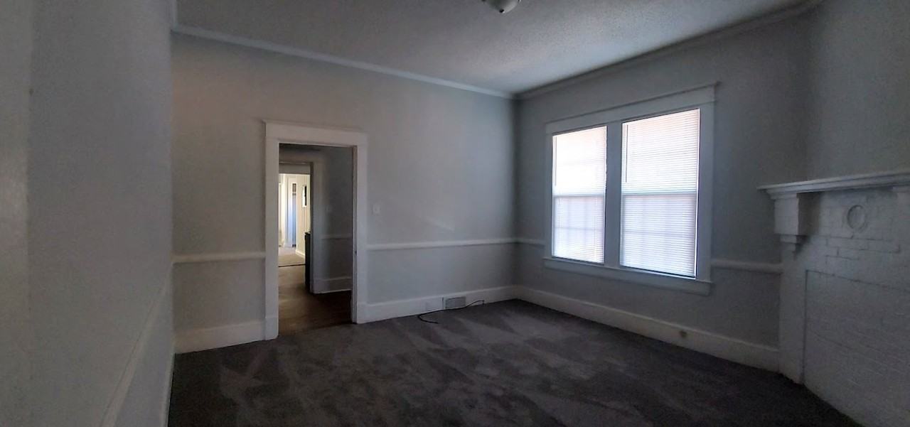 509 W 3rd St - Photo 6 of 17