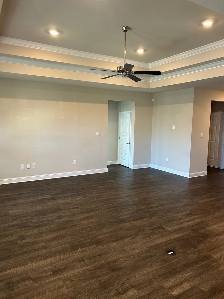 9466 Belle Creek Dr - Photo 4 of 12