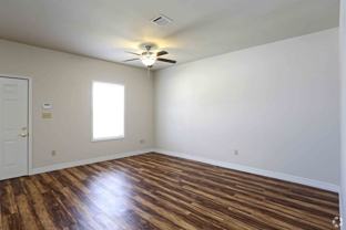 621 Fieldstone Ln - Photo 1 of 1