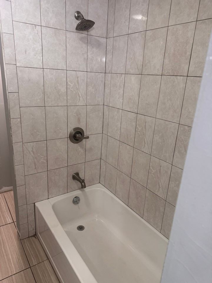 35 Whiting Ave - Photo 6 of 12