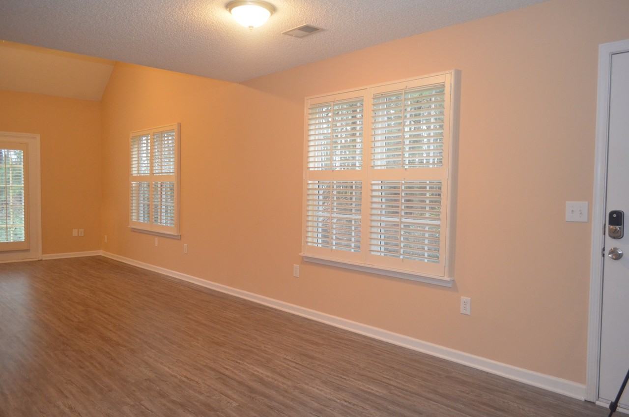 8955 Bryant Field Cir - Photo 6 of 20